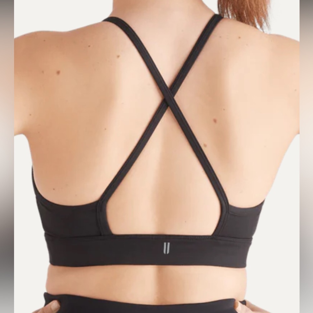 NoBull High Neck Heather Gray Women's Sports Bra - Picture 5 of 5